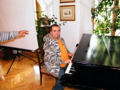 romanow020.jpg