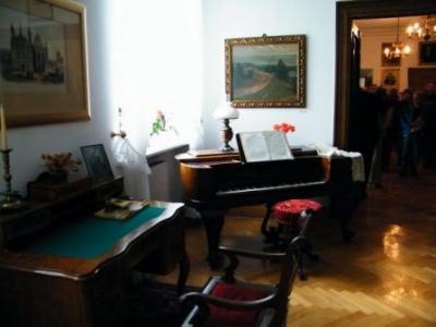romanow021.jpg
